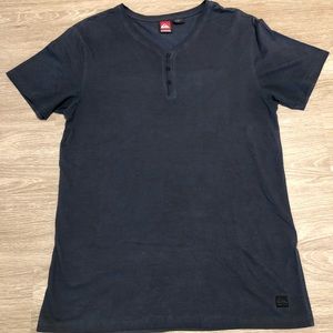 Quiksilver 3-Button T-Shirt Dark Blue Mens Medium